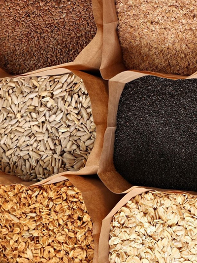 Los granos y alimentos básicos como el arroz, frijoles, pastas, cereales, avena, leche en polvo, harina y maíz son productos esenciales en la dieta diaria de las familias centroamericanas.